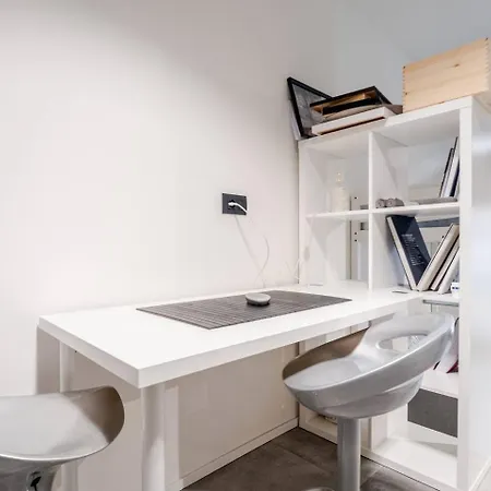 Elegant 1br In Porta Romana * Milão